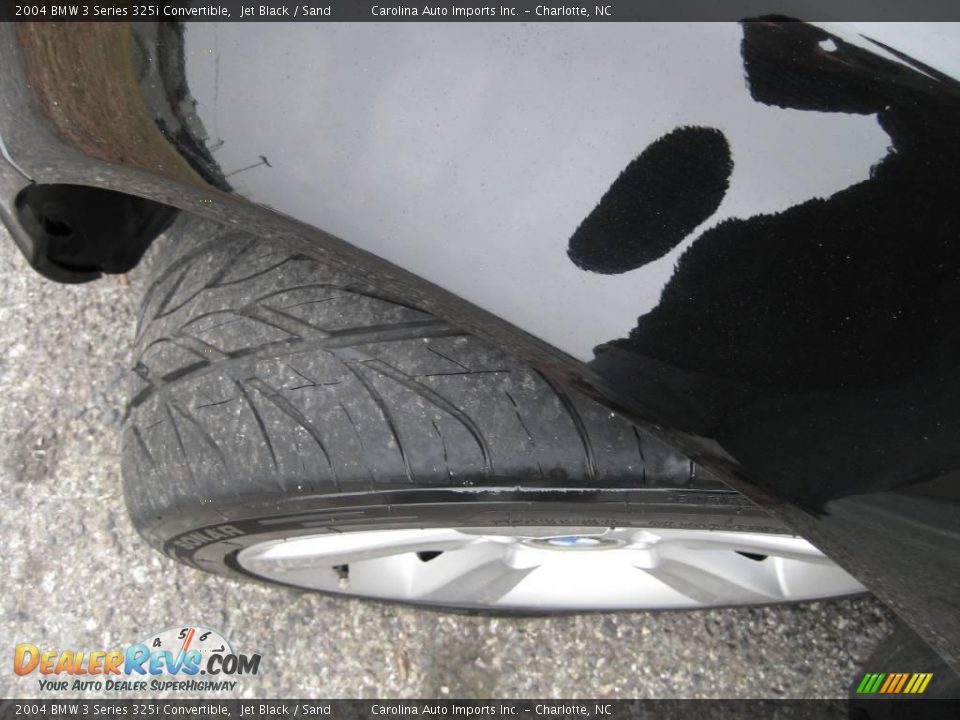 2004 BMW 3 Series 325i Convertible Jet Black / Sand Photo #24