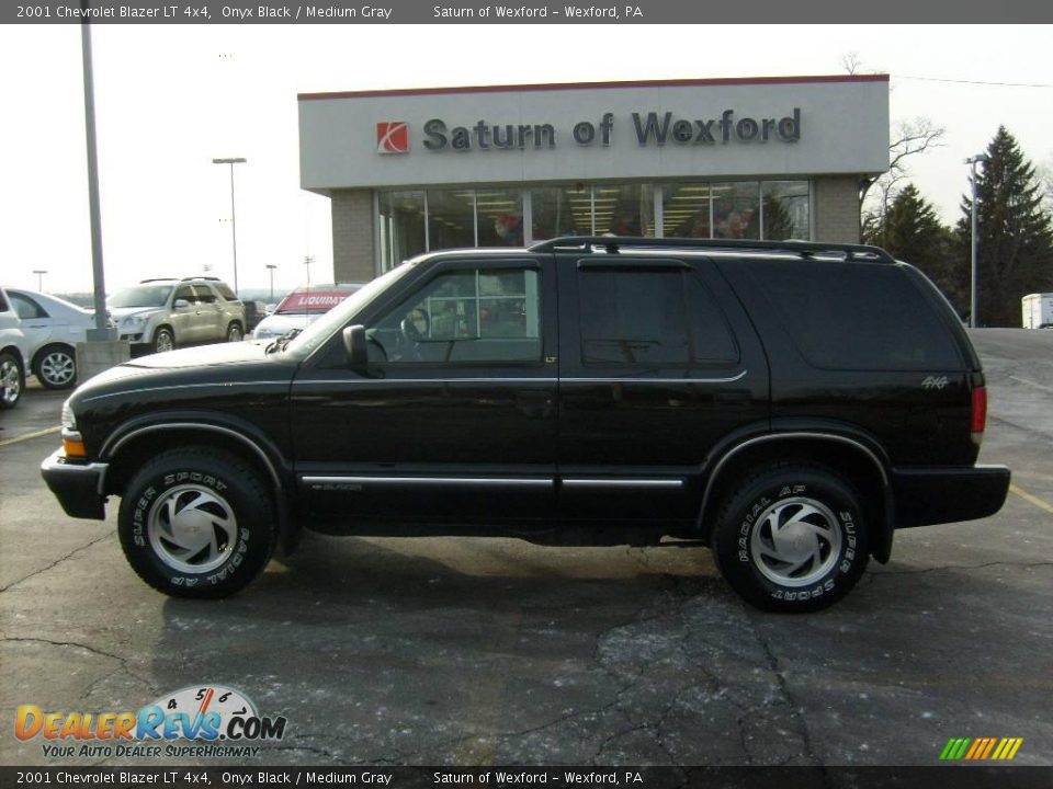2001 Chevrolet Blazer LT 4x4 Onyx Black / Medium Gray Photo #1
