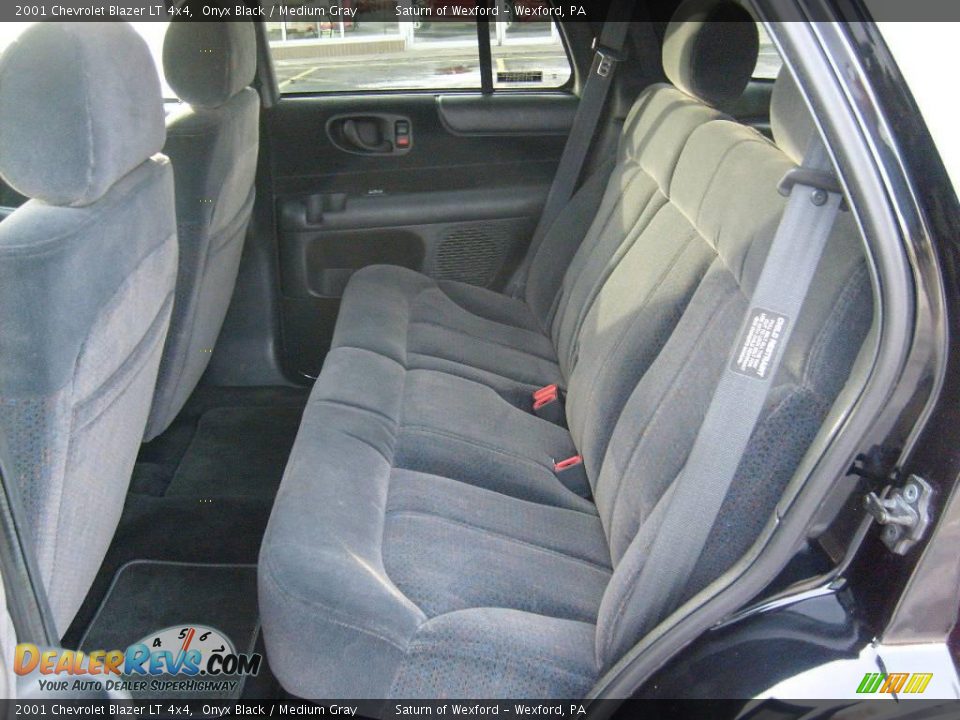 2001 Chevrolet Blazer LT 4x4 Onyx Black / Medium Gray Photo #13