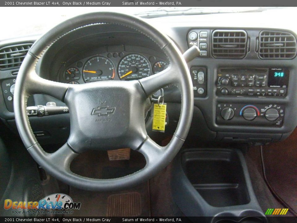 2001 Chevrolet Blazer LT 4x4 Onyx Black / Medium Gray Photo #14