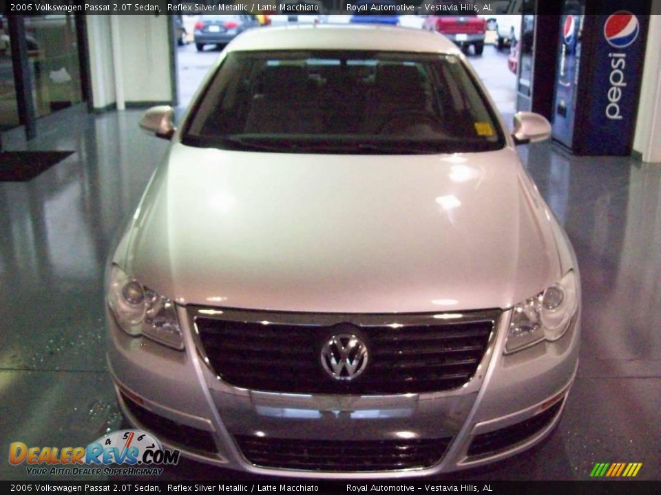 2006 Volkswagen Passat 2.0T Sedan Reflex Silver Metallic / Latte Macchiato Photo #2