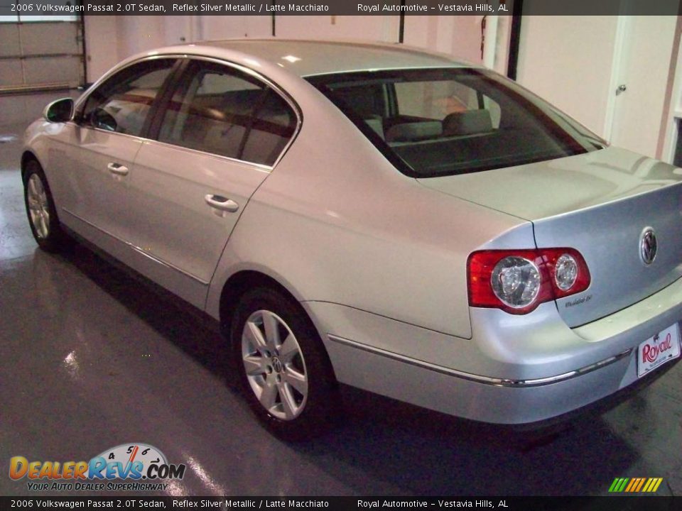 2006 Volkswagen Passat 2.0T Sedan Reflex Silver Metallic / Latte Macchiato Photo #4