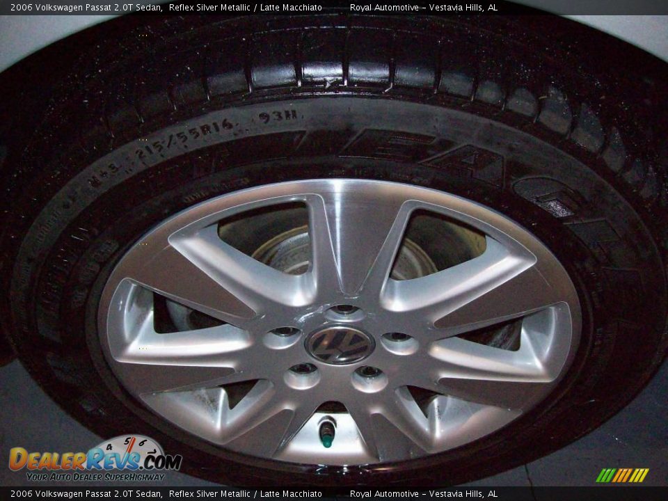 2006 Volkswagen Passat 2.0T Sedan Reflex Silver Metallic / Latte Macchiato Photo #9
