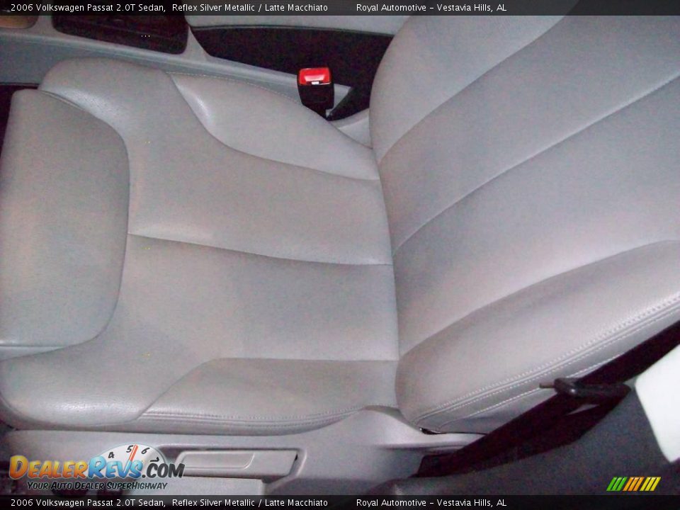 2006 Volkswagen Passat 2.0T Sedan Reflex Silver Metallic / Latte Macchiato Photo #13