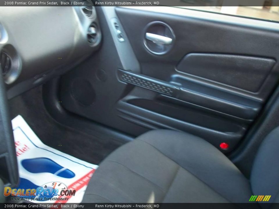 2008 Pontiac Grand Prix Sedan Black / Ebony Photo #12