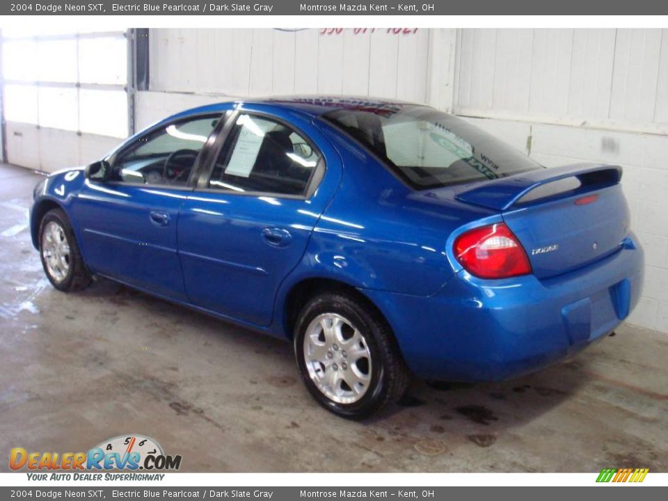 2004 Dodge Neon SXT Electric Blue Pearlcoat / Dark Slate Gray Photo #6