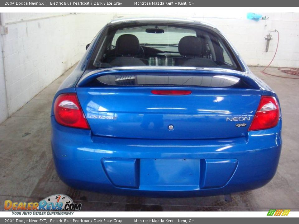 2004 Dodge Neon SXT Electric Blue Pearlcoat / Dark Slate Gray Photo #8