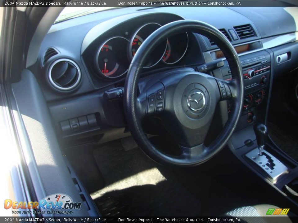 2004 Mazda MAZDA3 s Sedan Rally White / Black/Blue Photo #11