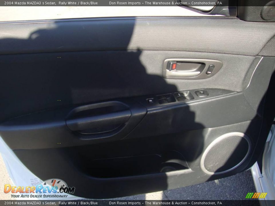 2004 Mazda MAZDA3 s Sedan Rally White / Black/Blue Photo #13