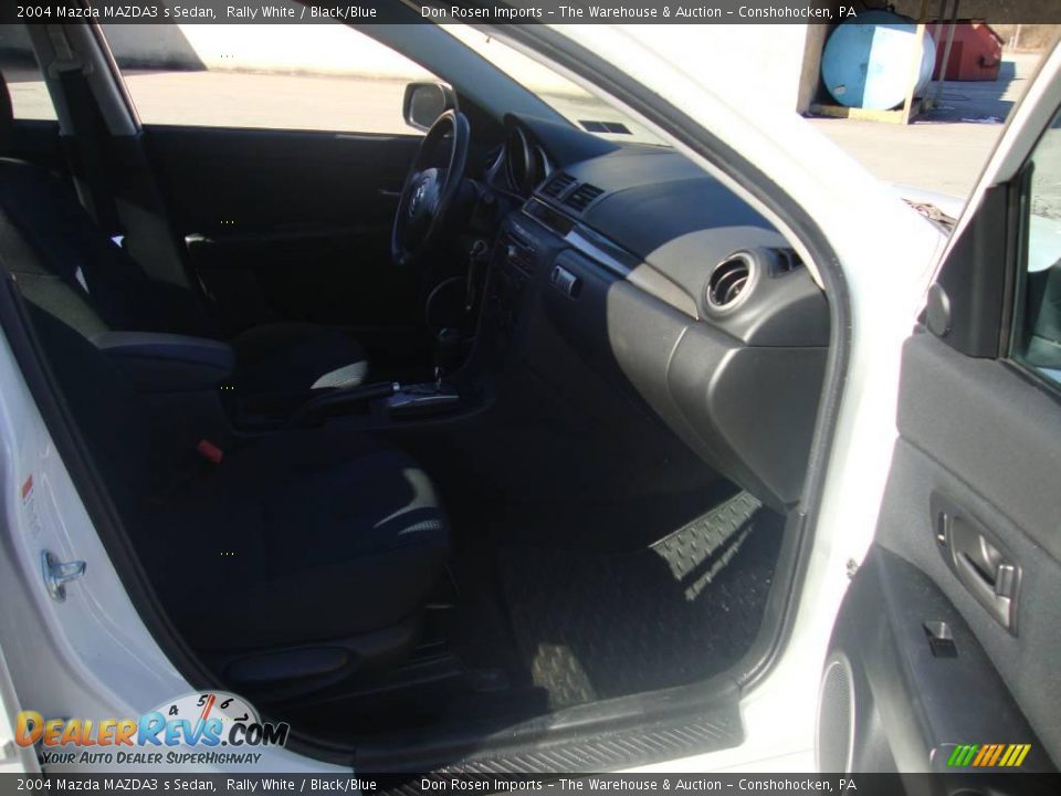 2004 Mazda MAZDA3 s Sedan Rally White / Black/Blue Photo #18