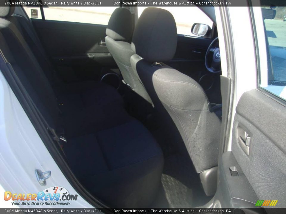 2004 Mazda MAZDA3 s Sedan Rally White / Black/Blue Photo #19