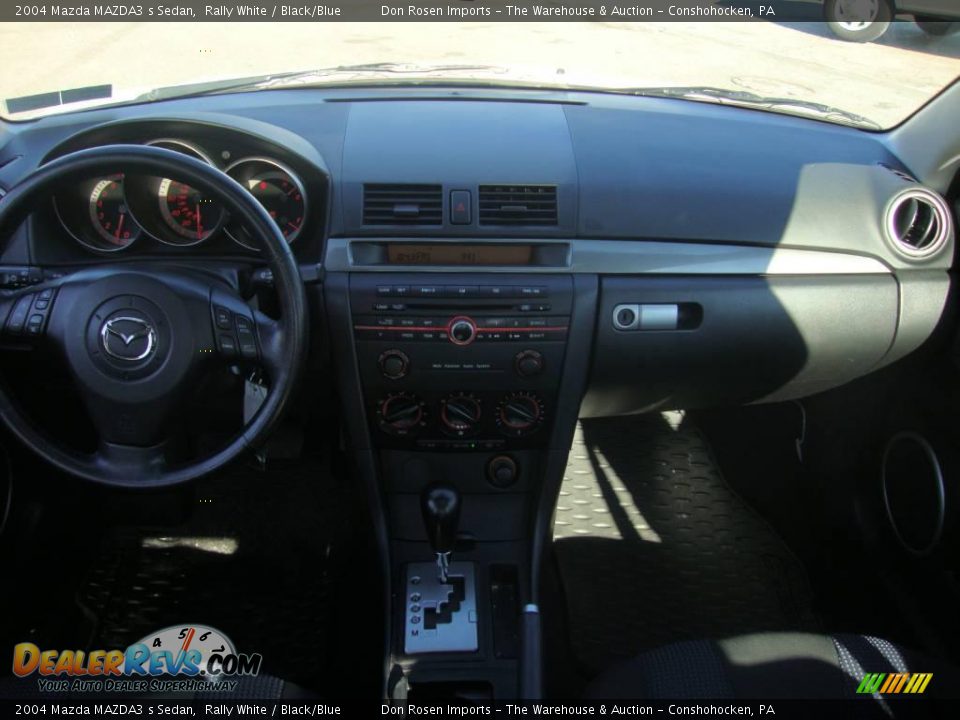 2004 Mazda MAZDA3 s Sedan Rally White / Black/Blue Photo #24