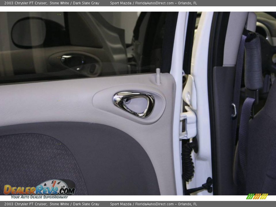 2003 Chrysler PT Cruiser Stone White / Dark Slate Gray Photo #25