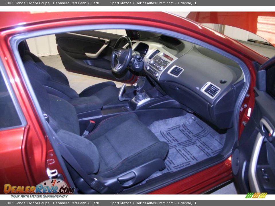 2007 Honda Civic Si Coupe Habanero Red Pearl / Black Photo #9