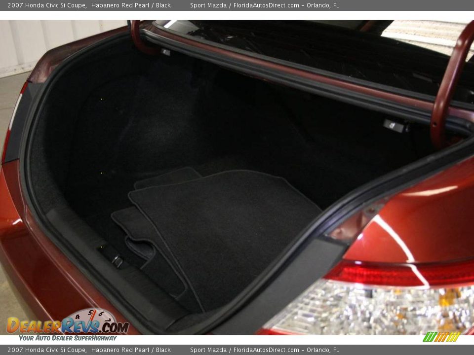 2007 Honda Civic Si Coupe Habanero Red Pearl / Black Photo #10