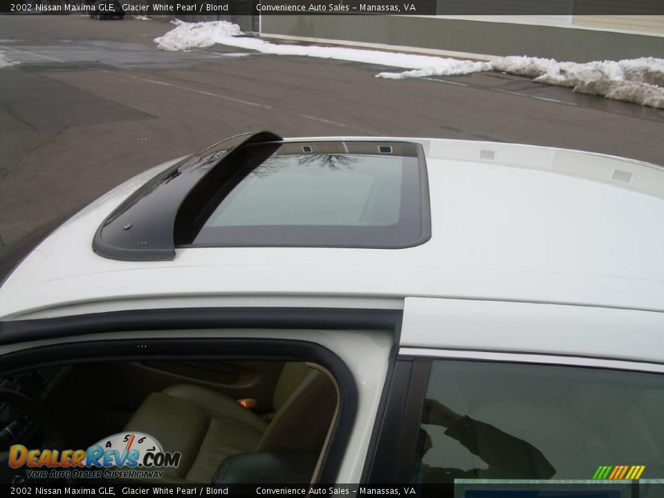 2002 Nissan Maxima GLE Glacier White Pearl / Blond Photo #9