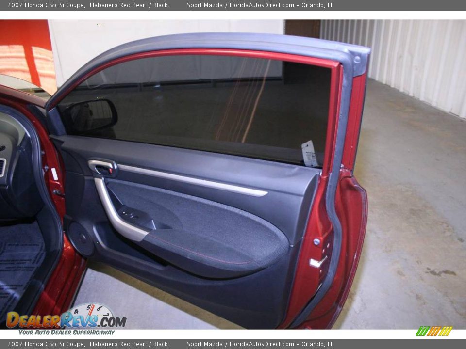 2007 Honda Civic Si Coupe Habanero Red Pearl / Black Photo #16