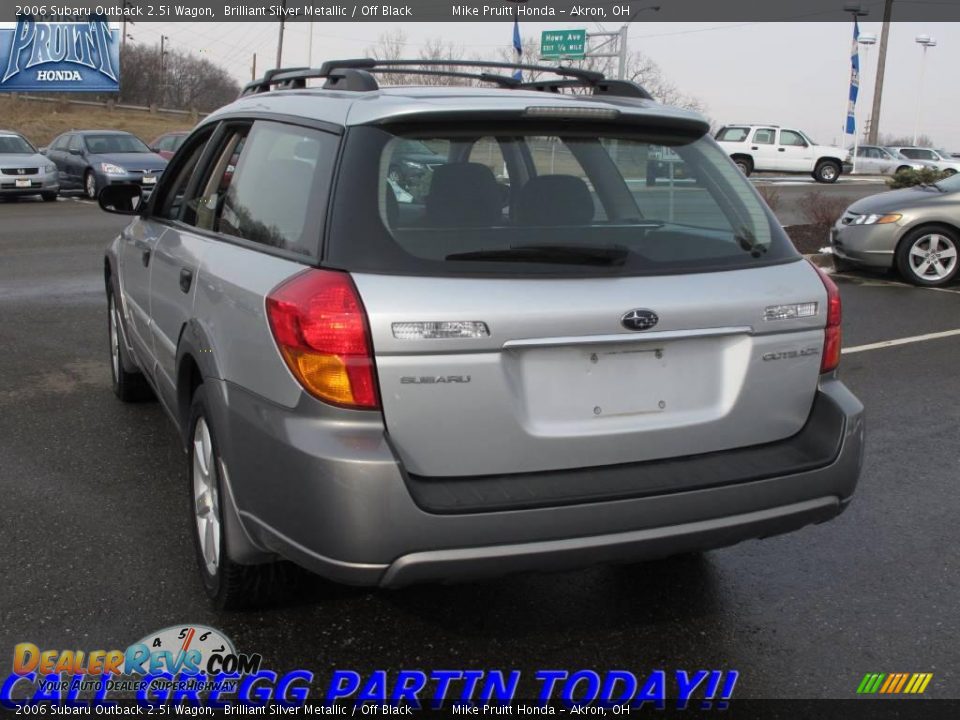 2006 Subaru Outback 2.5i Wagon Brilliant Silver Metallic / Off Black Photo #2