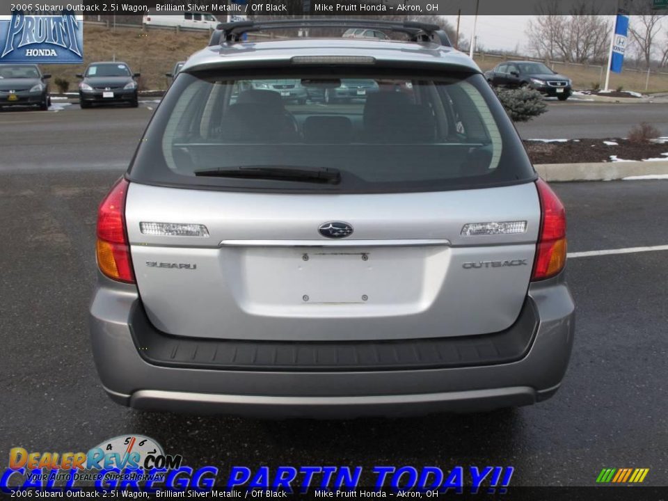 2006 Subaru Outback 2.5i Wagon Brilliant Silver Metallic / Off Black Photo #8