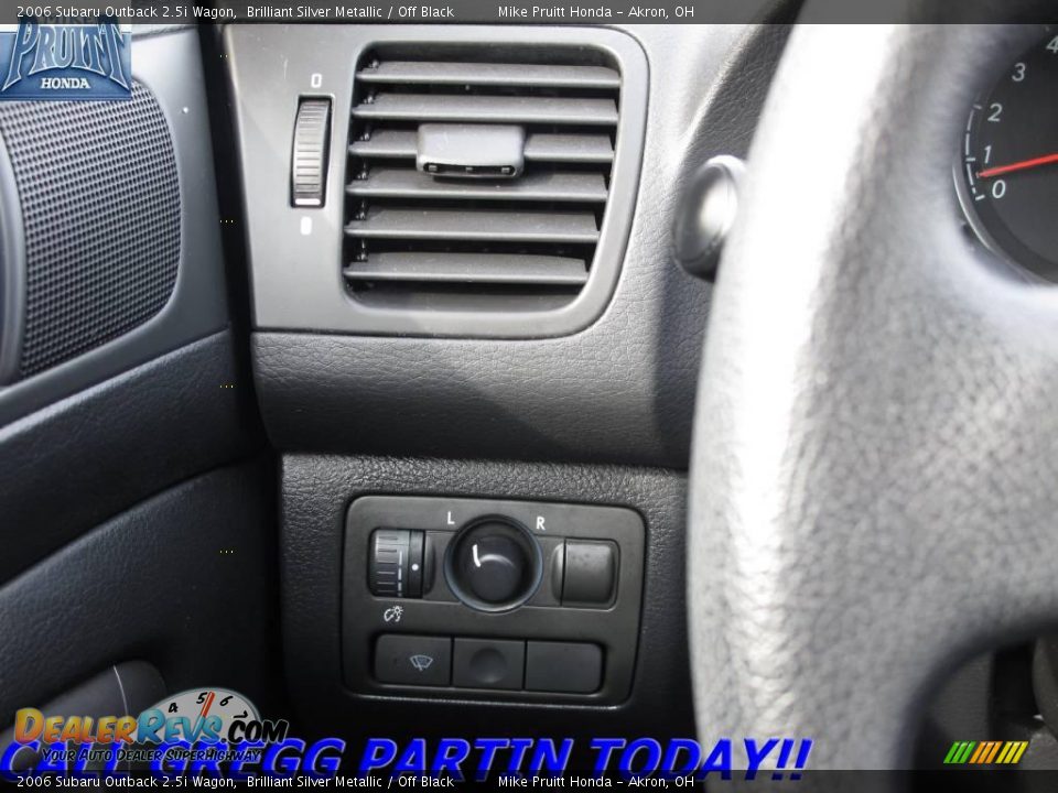 2006 Subaru Outback 2.5i Wagon Brilliant Silver Metallic / Off Black Photo #19