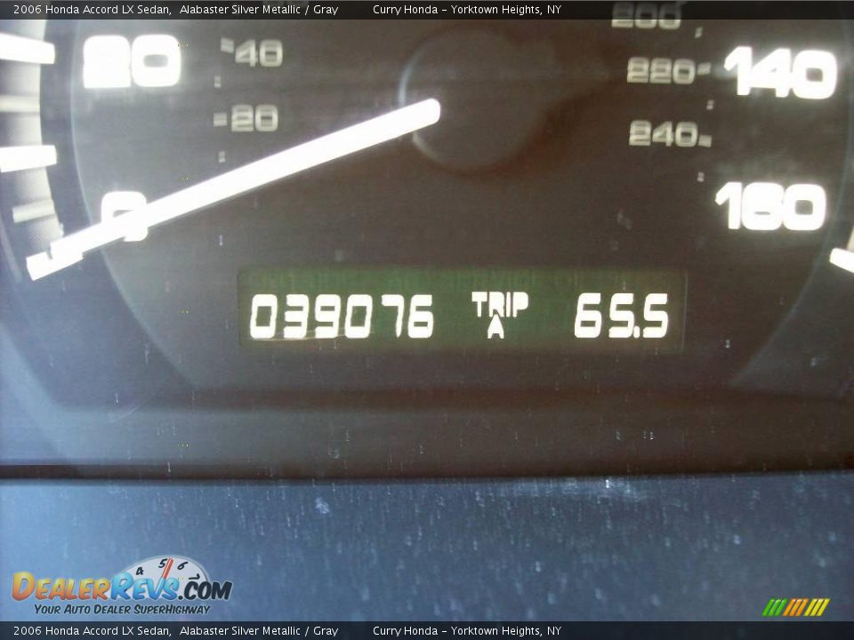 2006 Honda Accord LX Sedan Alabaster Silver Metallic / Gray Photo #4
