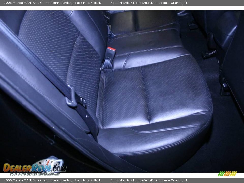 2006 Mazda MAZDA3 s Grand Touring Sedan Black Mica / Black Photo #18