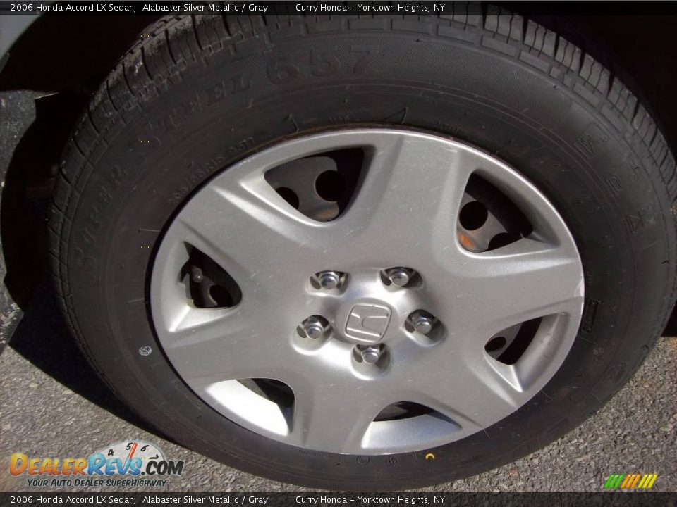 2006 Honda Accord LX Sedan Alabaster Silver Metallic / Gray Photo #12