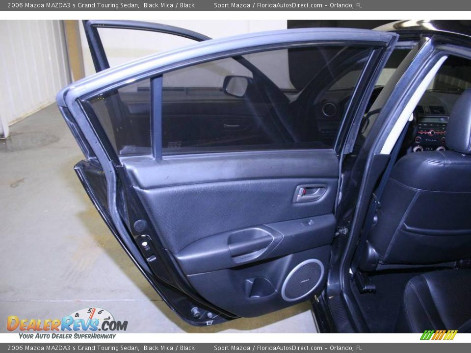 2006 Mazda MAZDA3 s Grand Touring Sedan Black Mica / Black Photo #24