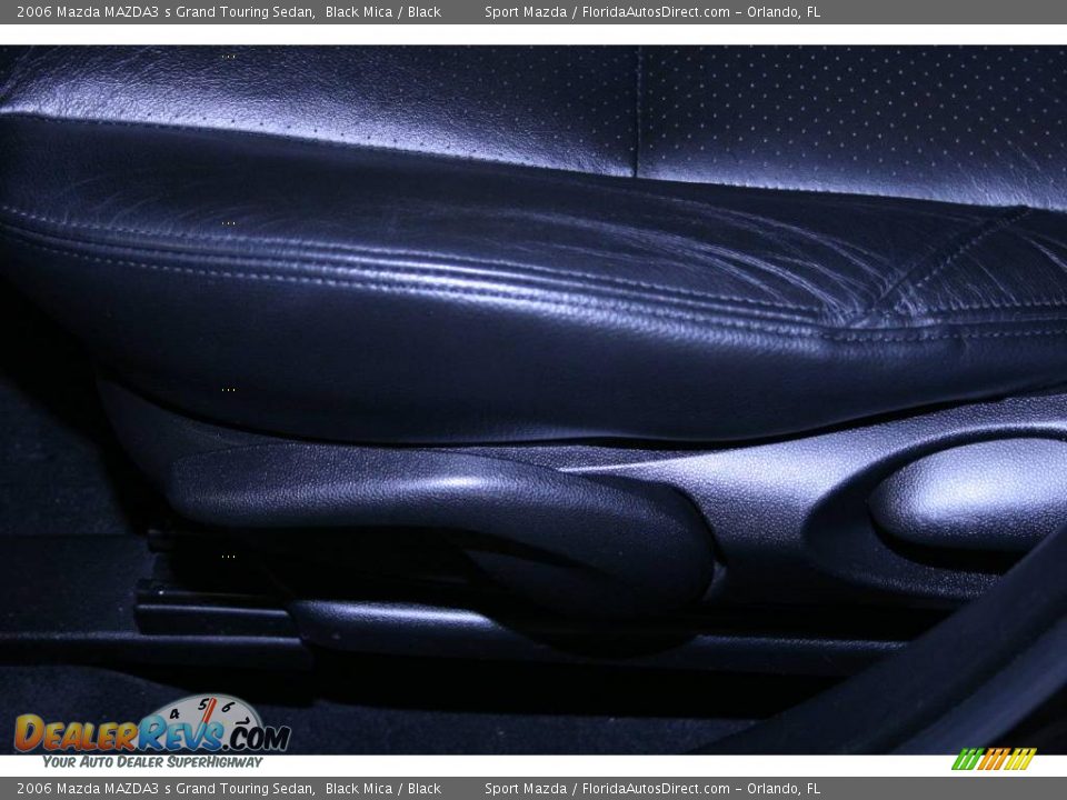 2006 Mazda MAZDA3 s Grand Touring Sedan Black Mica / Black Photo #34