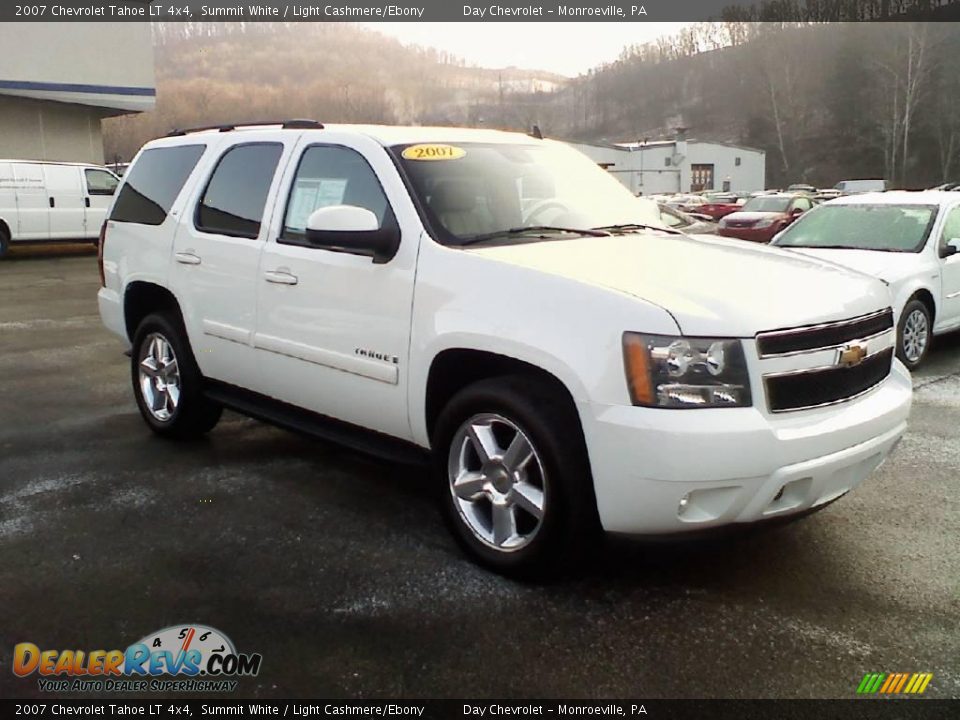 2007 Chevrolet Tahoe LT 4x4 Summit White / Light Cashmere/Ebony Photo #3