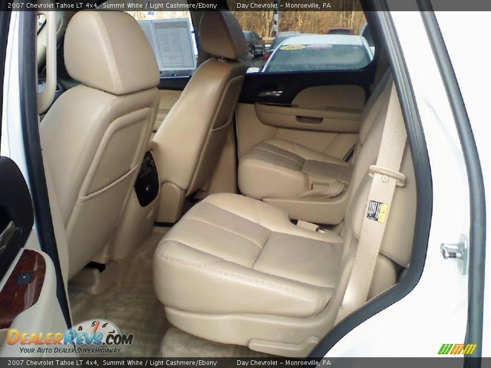 2007 Chevrolet Tahoe LT 4x4 Summit White / Light Cashmere/Ebony Photo #8
