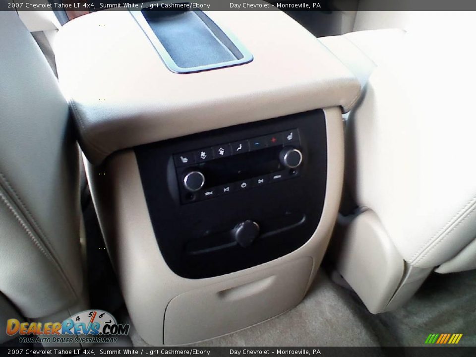 2007 Chevrolet Tahoe LT 4x4 Summit White / Light Cashmere/Ebony Photo #12