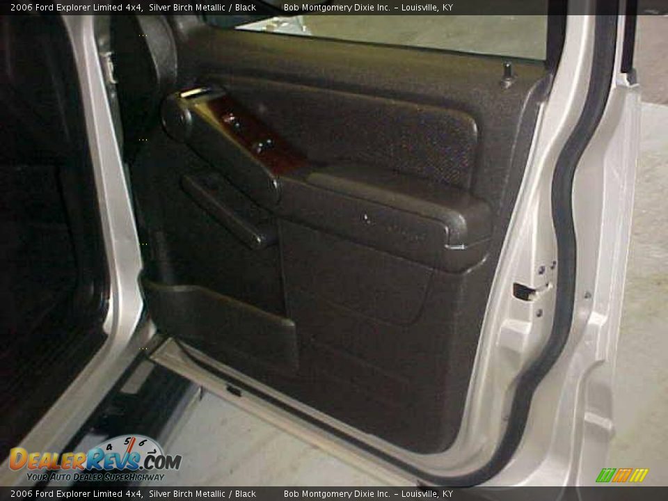 2006 Ford Explorer Limited 4x4 Silver Birch Metallic / Black Photo #6