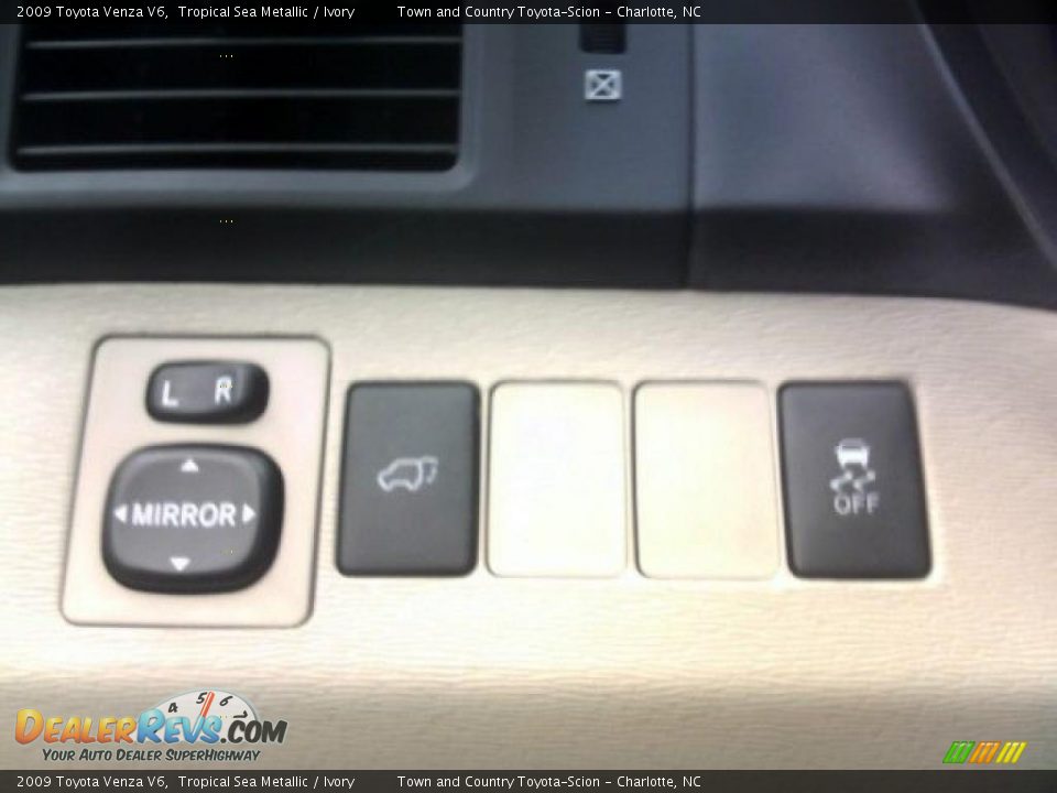 2009 Toyota Venza V6 Tropical Sea Metallic / Ivory Photo #13