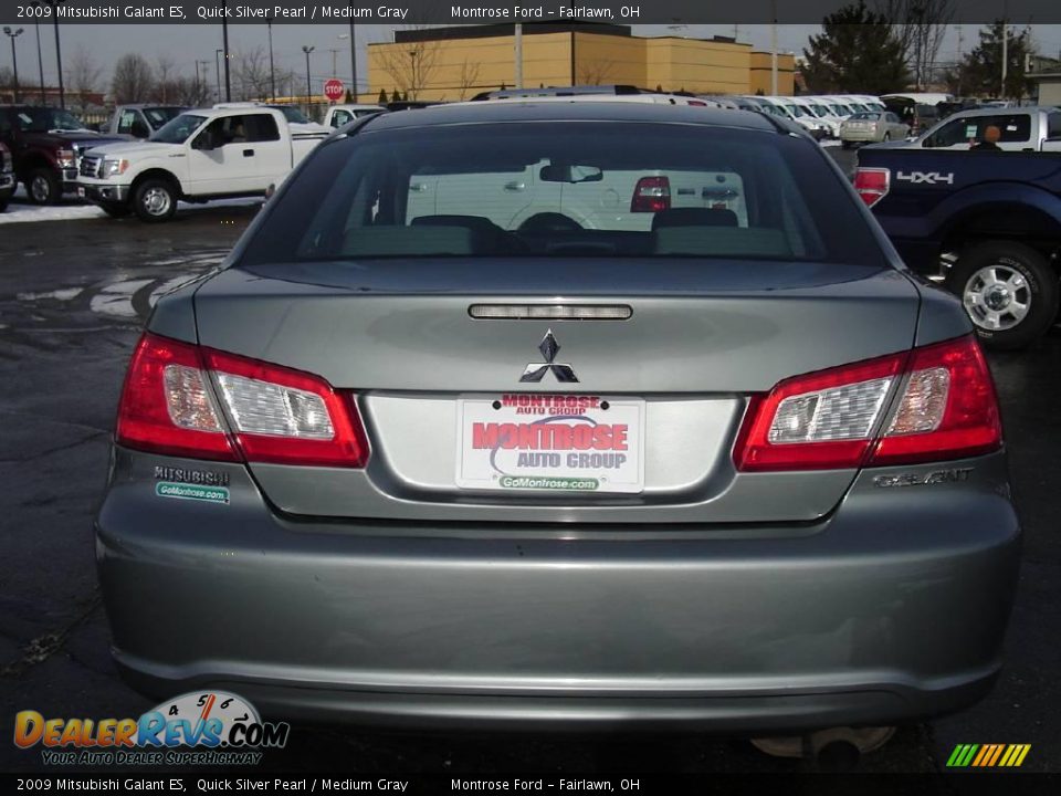 2009 Mitsubishi Galant ES Quick Silver Pearl / Medium Gray Photo #4