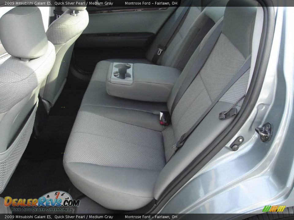 2009 Mitsubishi Galant ES Quick Silver Pearl / Medium Gray Photo #15