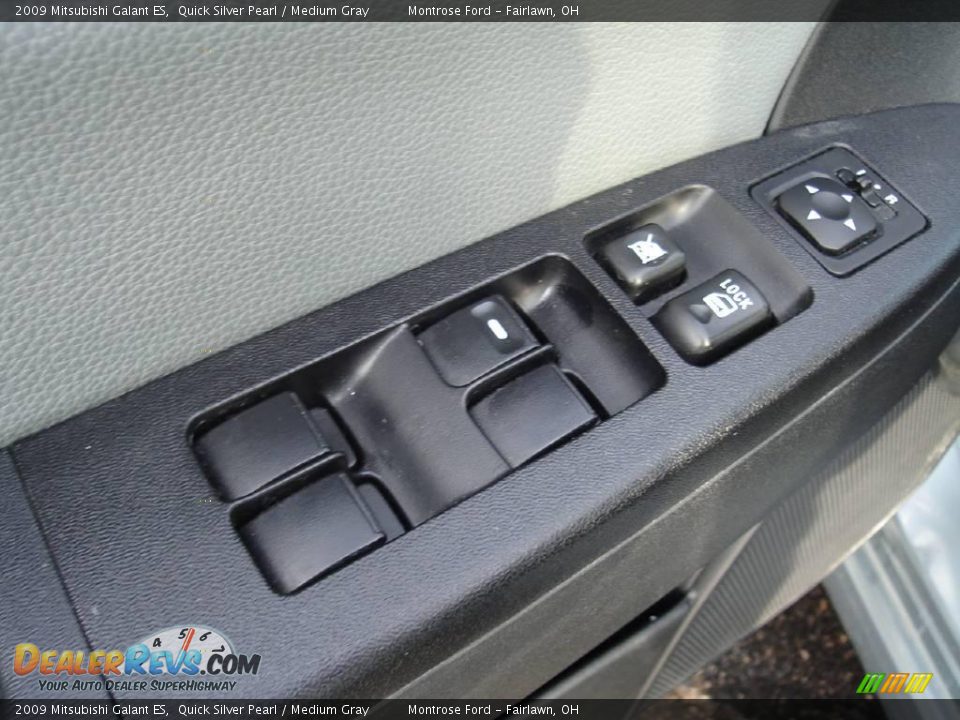 2009 Mitsubishi Galant ES Quick Silver Pearl / Medium Gray Photo #22