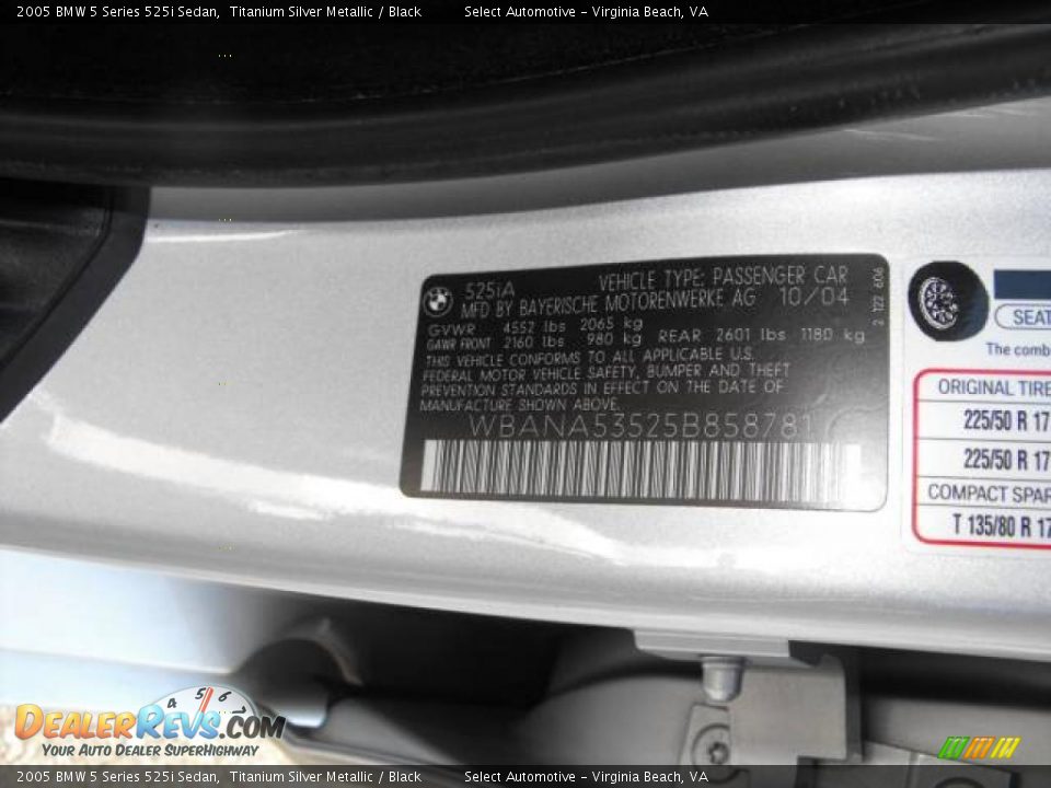 2005 BMW 5 Series 525i Sedan Titanium Silver Metallic / Black Photo #20