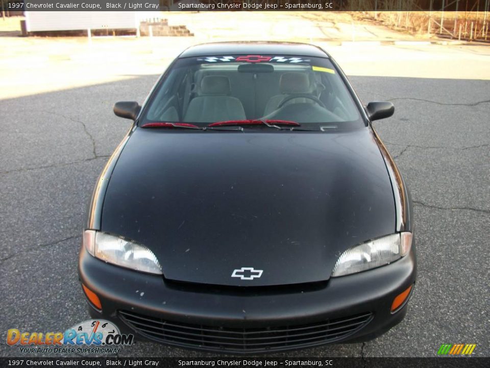 1997 Chevrolet Cavalier Coupe Black / Light Gray Photo #2