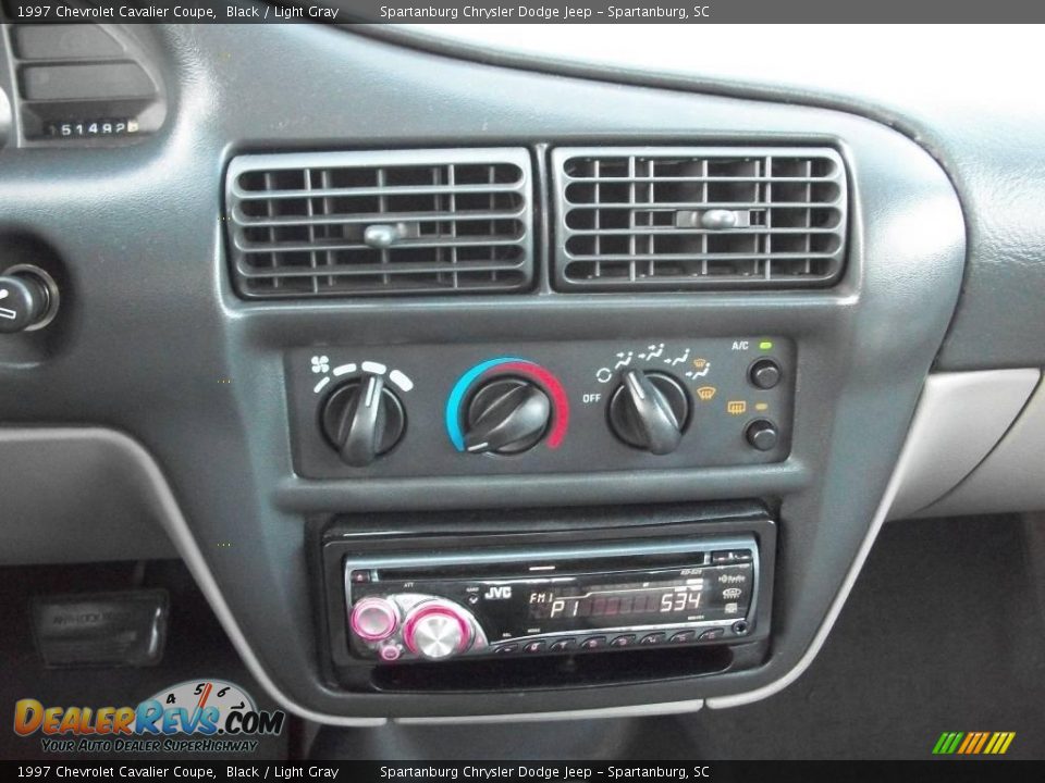 1997 Chevrolet Cavalier Coupe Black / Light Gray Photo #6