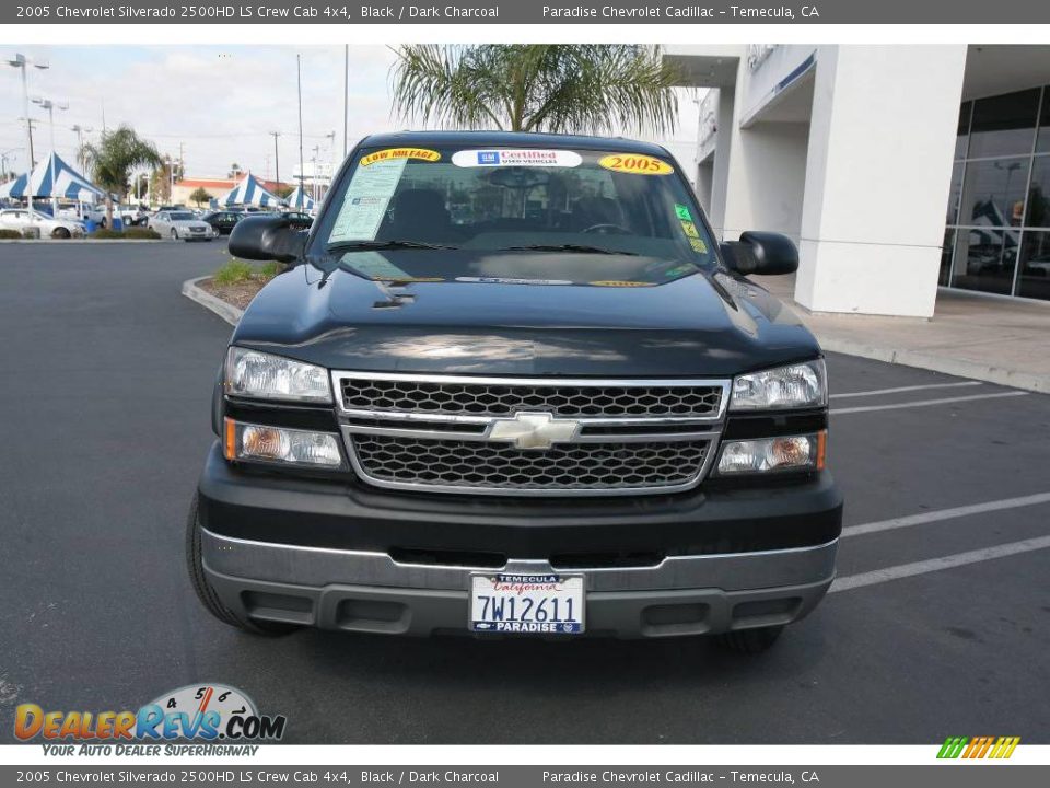 2005 Chevrolet Silverado 2500HD LS Crew Cab 4x4 Black / Dark Charcoal Photo #3
