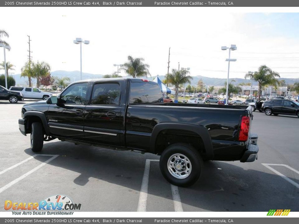 2005 Chevrolet Silverado 2500HD LS Crew Cab 4x4 Black / Dark Charcoal Photo #7