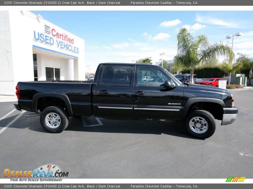 2005 Chevrolet Silverado 2500HD LS Crew Cab 4x4 Black / Dark Charcoal Photo #11