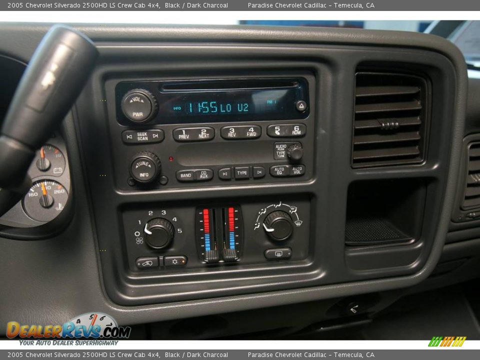 2005 Chevrolet Silverado 2500HD LS Crew Cab 4x4 Black / Dark Charcoal Photo #17