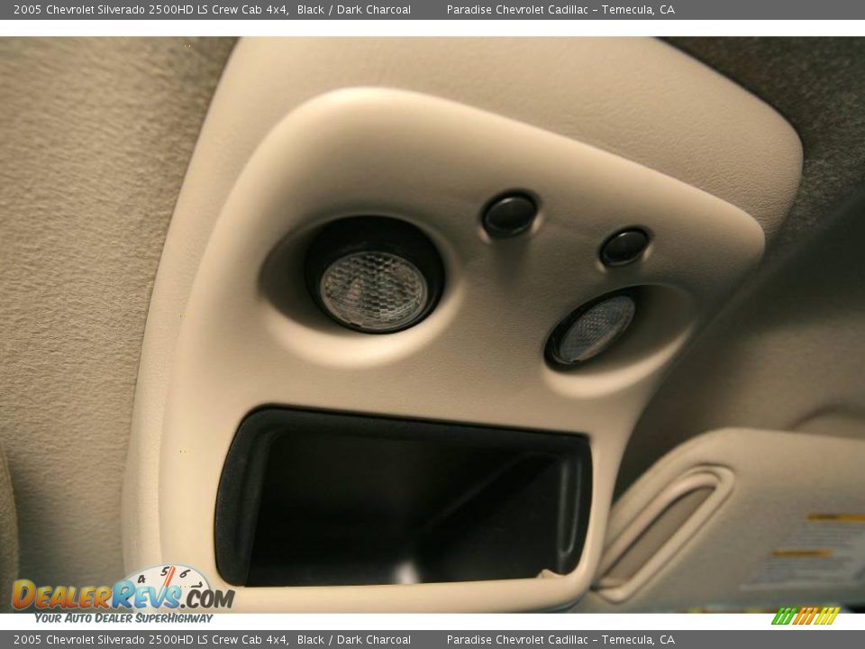 2005 Chevrolet Silverado 2500HD LS Crew Cab 4x4 Black / Dark Charcoal Photo #18