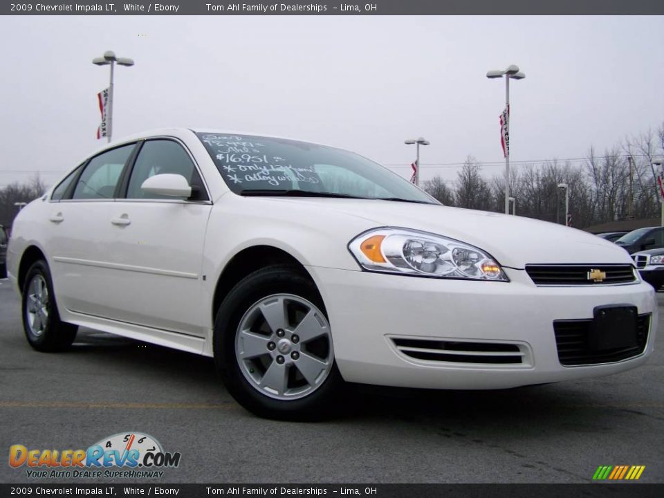 2009 Chevrolet Impala LT White / Ebony Photo #1