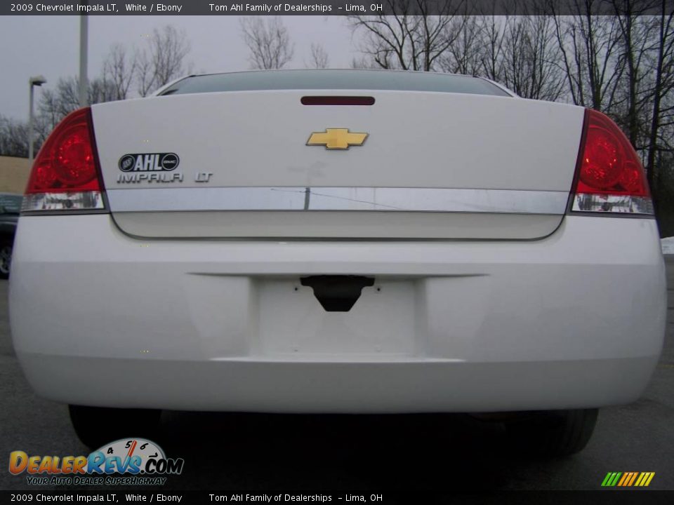 2009 Chevrolet Impala LT White / Ebony Photo #6