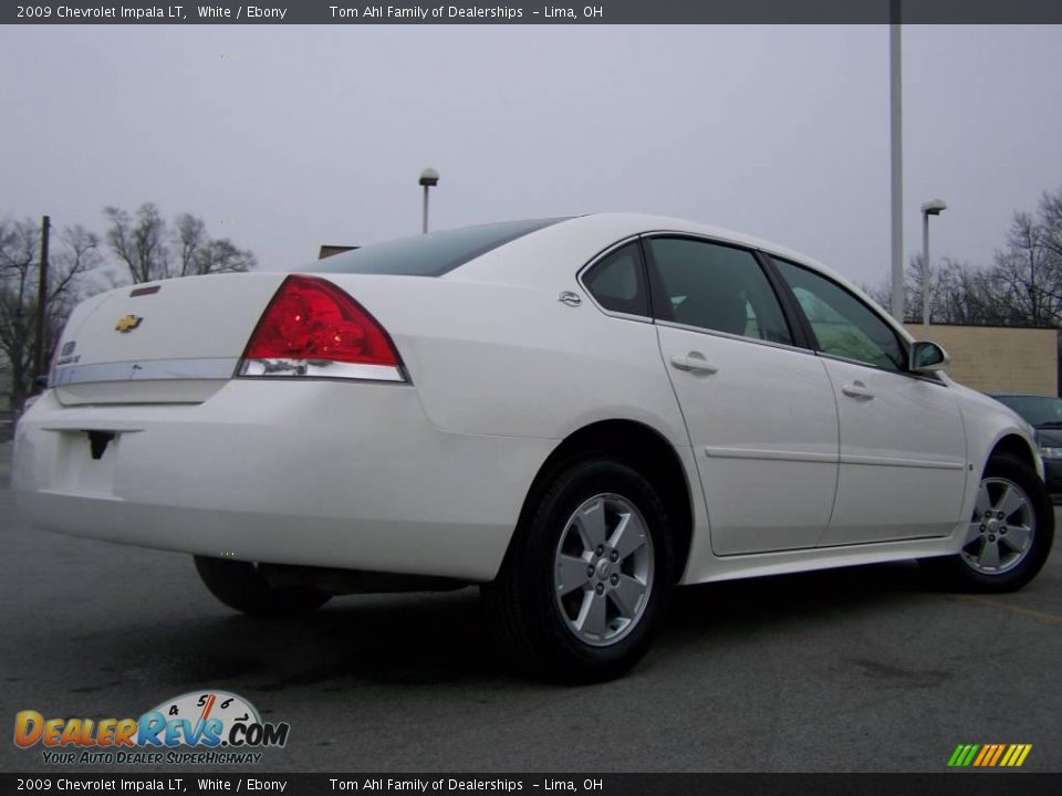 2009 Chevrolet Impala LT White / Ebony Photo #7