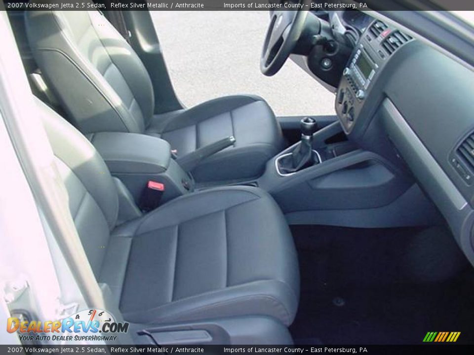 2007 Volkswagen Jetta 2.5 Sedan Reflex Silver Metallic / Anthracite Photo #9