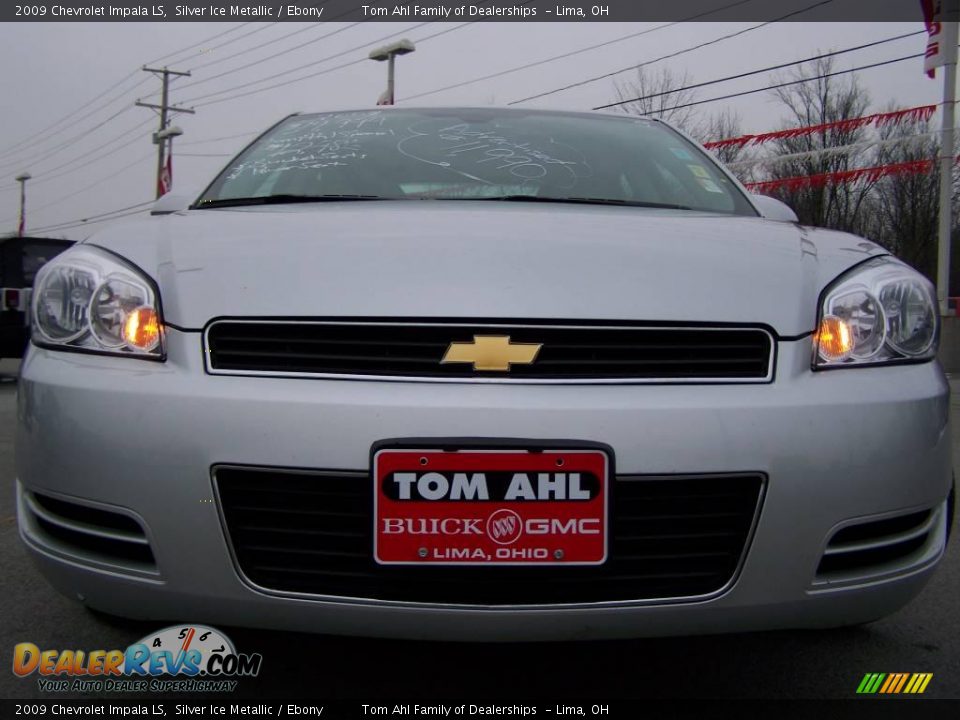 2009 Chevrolet Impala LS Silver Ice Metallic / Ebony Photo #2